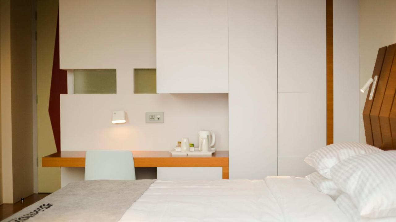 Bossa Nova Beirut Hotel Eksteriør billede
